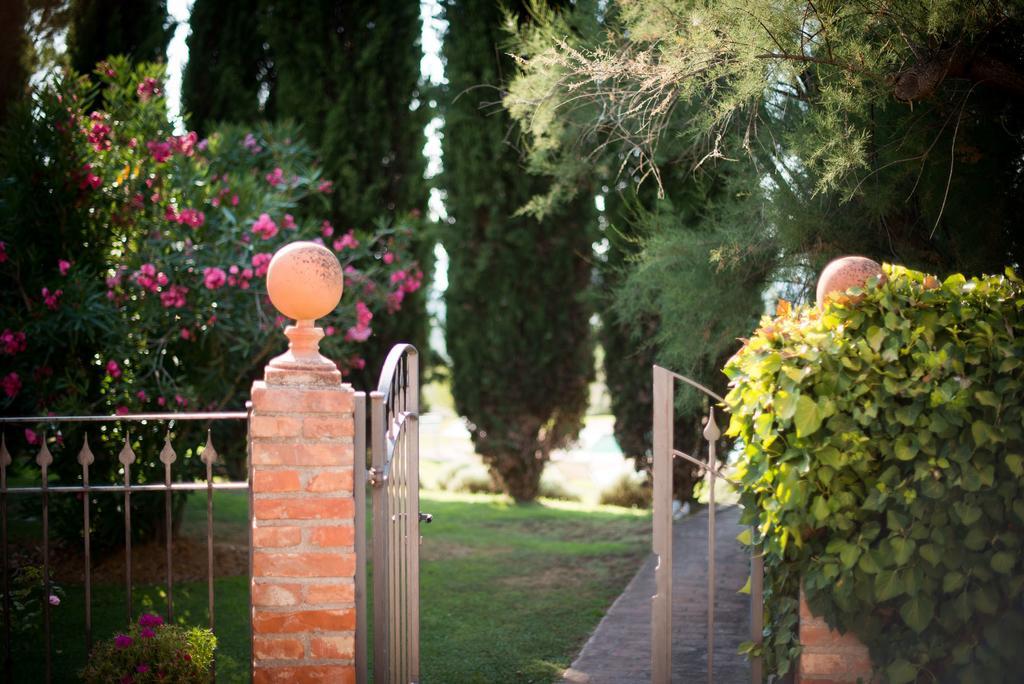 Agriturismo Palazzo Val Del Sasso Villastrada  Extérieur photo