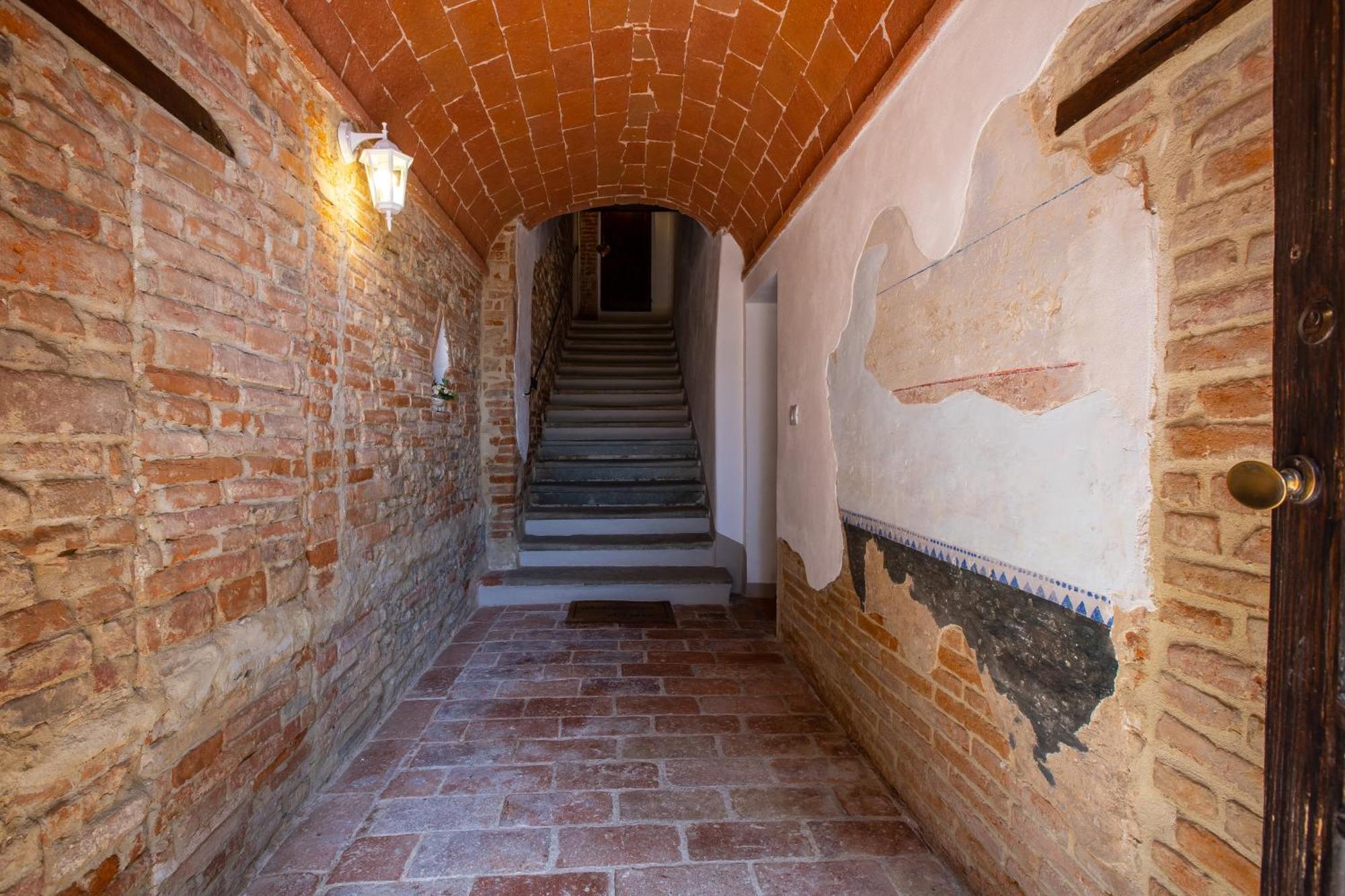 Agriturismo Palazzo Val Del Sasso Villastrada  Extérieur photo