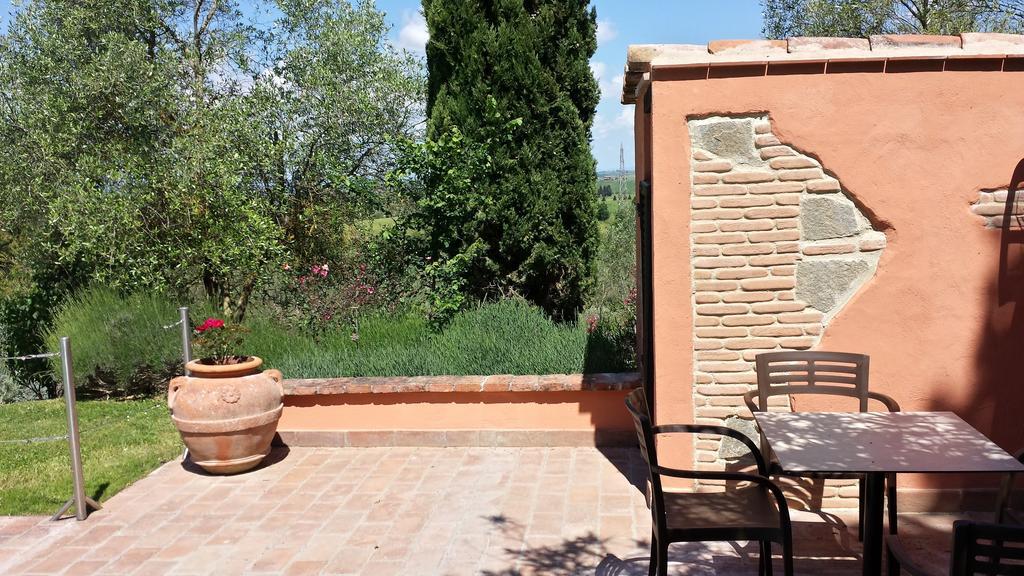 Agriturismo Palazzo Val Del Sasso Villastrada  Extérieur photo